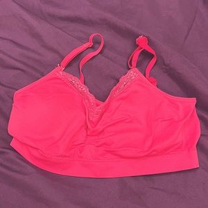 Coobie seamless bra. Pink. One size fits most. Medium wear, good condition.